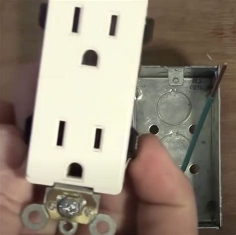 gfci self ground clip doesnt touch metal box|gfci self grounding outlet.